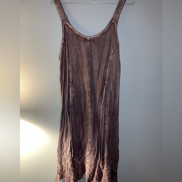 Dress - Picture 3 of 3